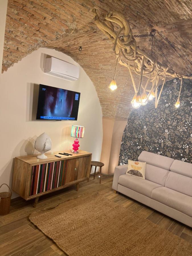 Le Dimore Del Gufo - Royal Suite Venosa Esterno foto