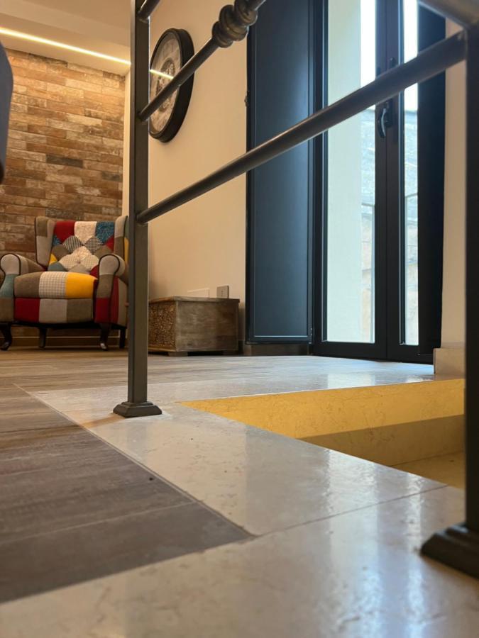 Le Dimore Del Gufo - Royal Suite Venosa Esterno foto