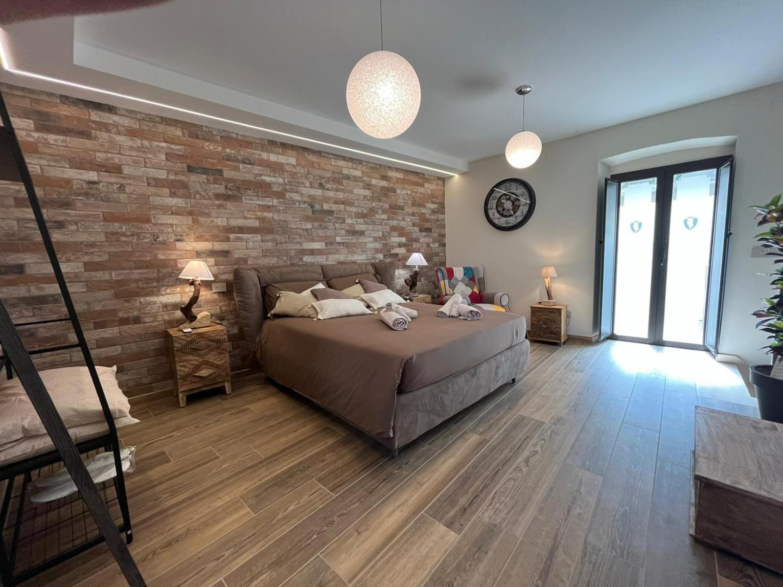 Le Dimore Del Gufo - Royal Suite Venosa Esterno foto